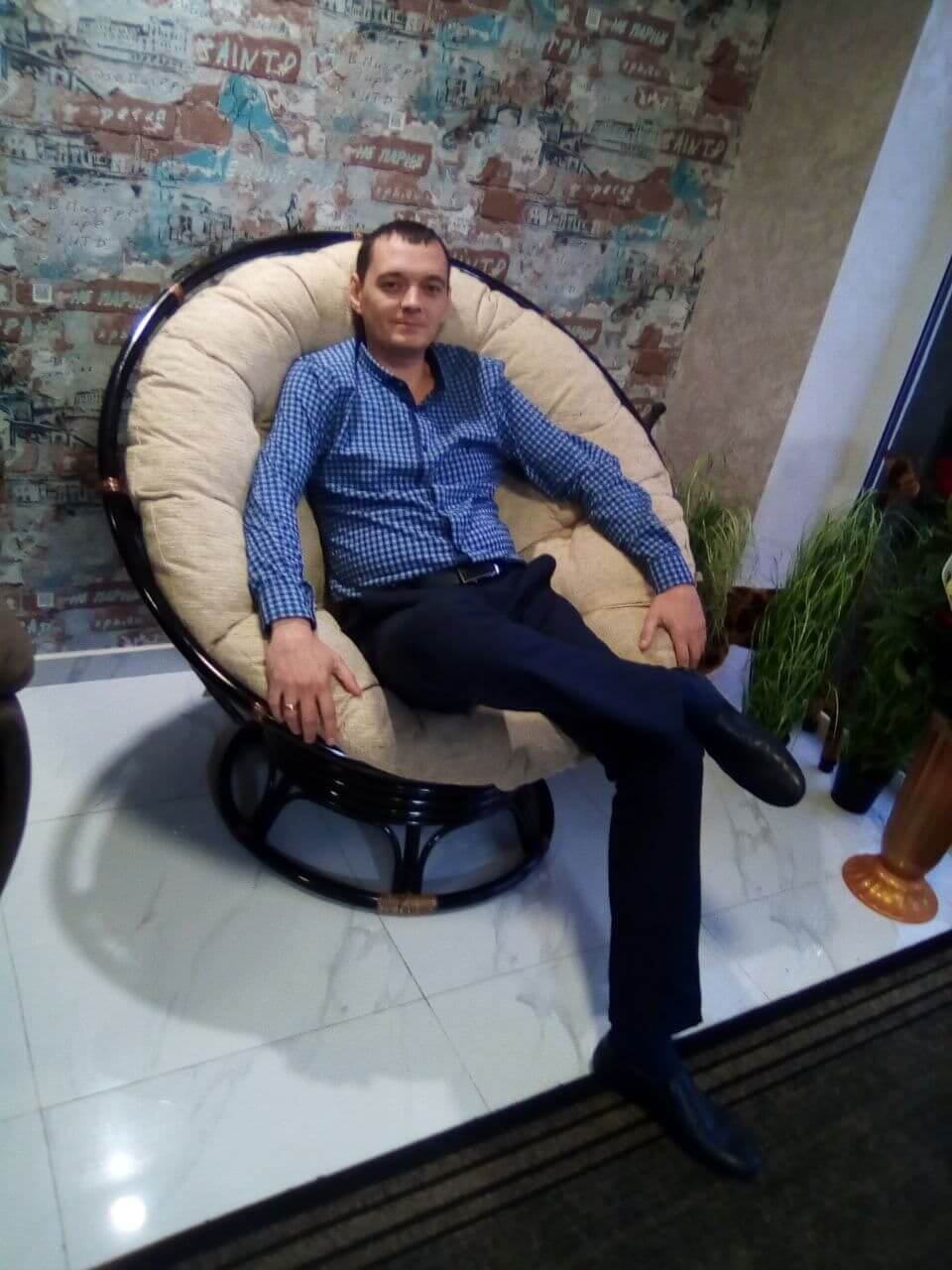 Адоньев Денис